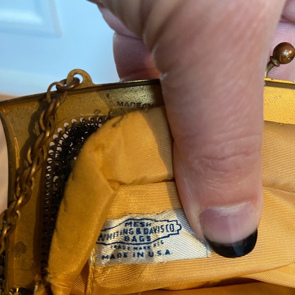 Vintage Whiting and Davis, Gold Tone, Kisslock Evening Bag.  Made in the USA. - Picture 5 of 8